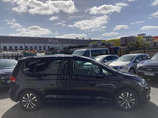 Volkswagen Touran image 4