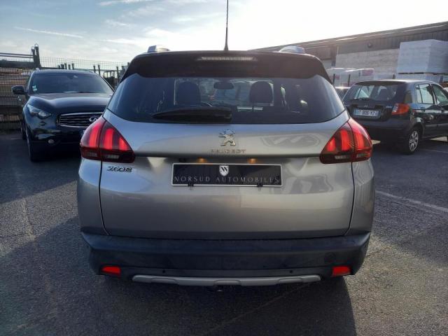 Peugeot 2008 image 7