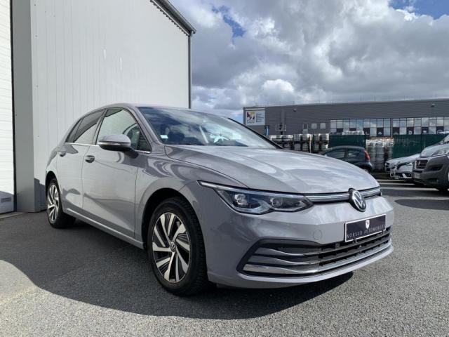 Volkswagen Golf image 9