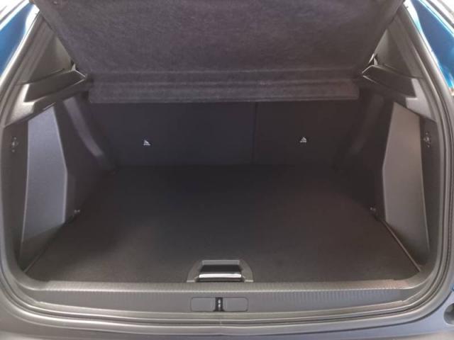 Peugeot 2008 image 4