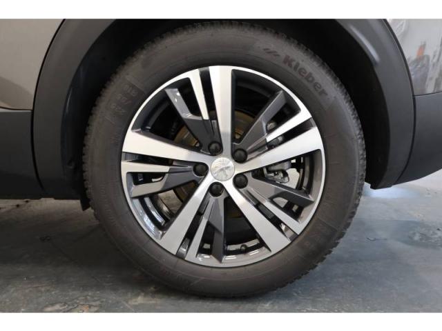 Peugeot 3008 image 9