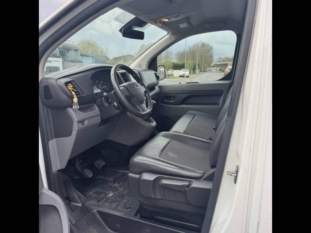 Opel Vivaro image 9