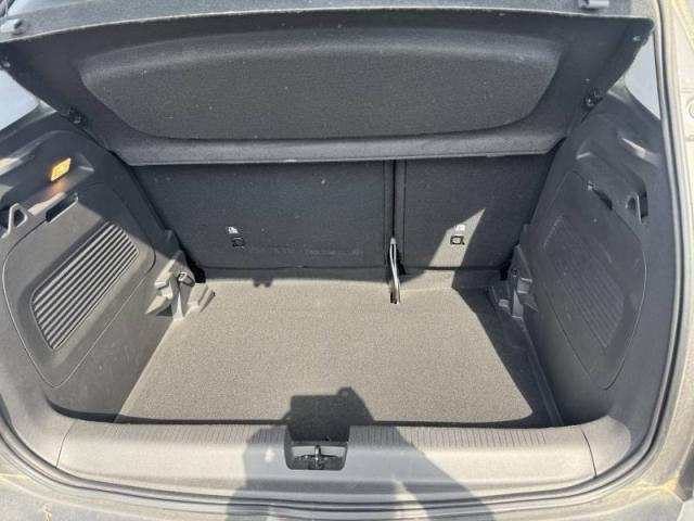 Opel Crossland image 1