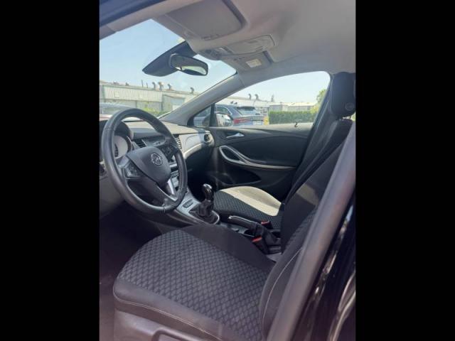 Opel Astra image 9