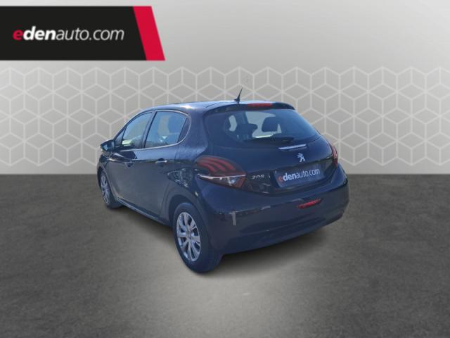 Peugeot 208 image 7