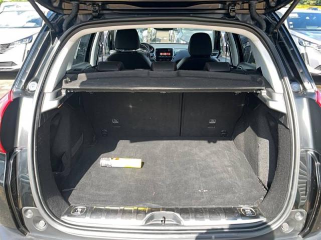 Peugeot 2008 image 1