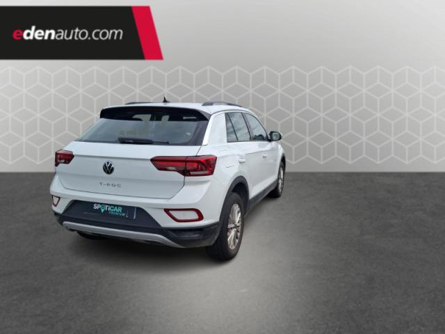 Volkswagen T-Roc image 2
