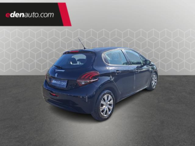 Peugeot 208 image 3