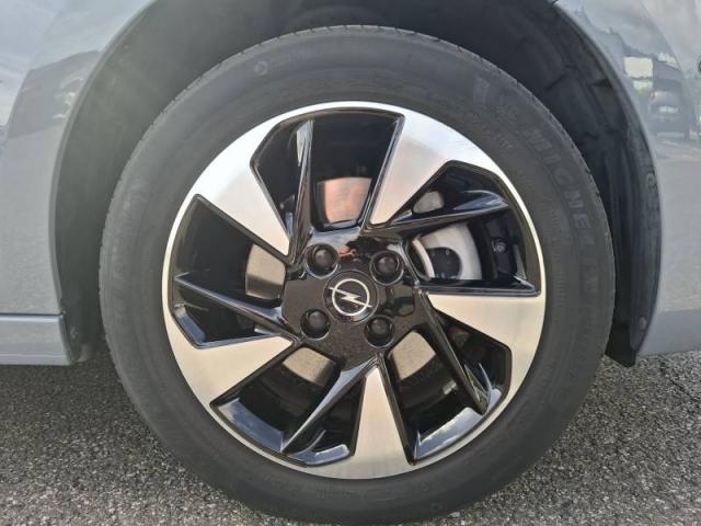 Opel Corsa image 2
