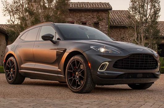 ASTON MARTIN DBX