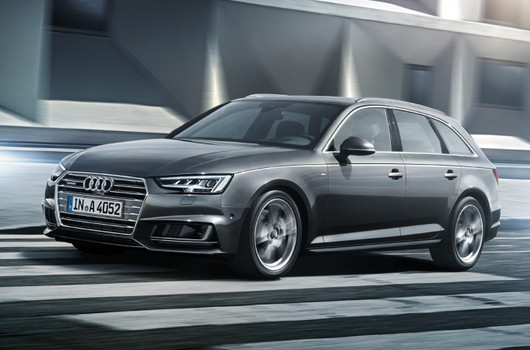 AUDI A4 AVANT