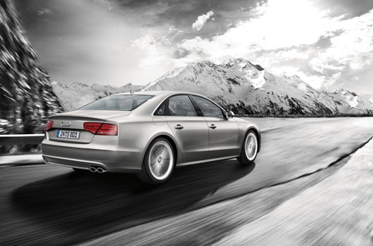 AUDI S8