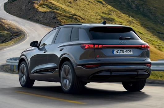 AUDI SQ6 E TRON