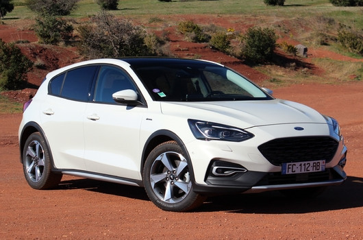 FORD FOCUS ACTIVE