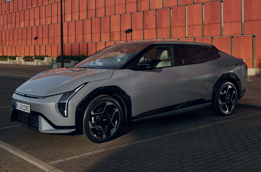 KIA EV4 FASTBACK