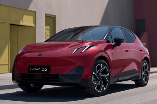 LYNK & CO 02