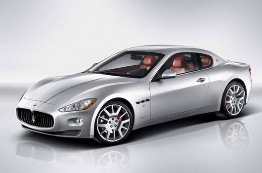 MASERATI GRANTURISMO