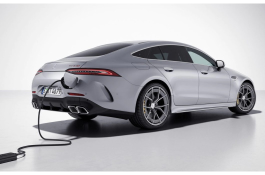 MERCEDES BENZ AMG GT 4 PORTES