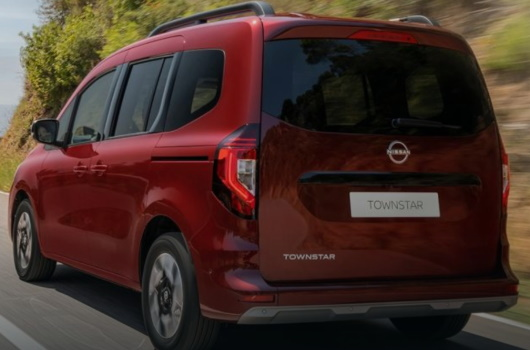 NISSAN TOWNSTAR COMBI