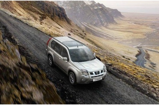 NISSAN X TRAIL