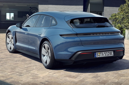 PORSCHE TAYCAN SPORT TURISMO