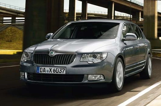SKODA SUPERB