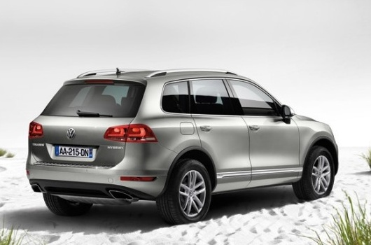 VOLKSWAGEN TOUAREG