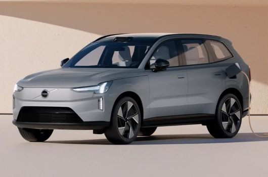 VOLVO EX90